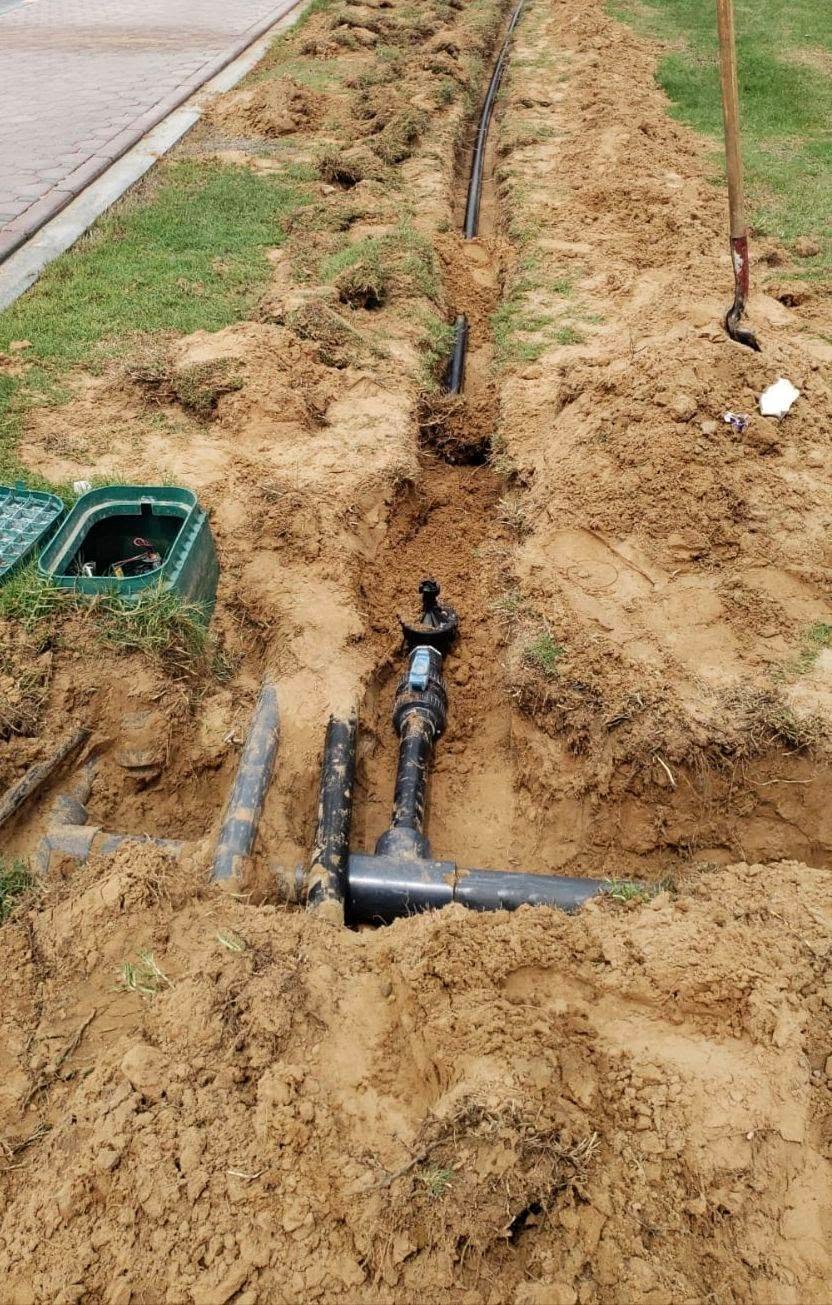 Fresh irrigation pipe and valve installation trench